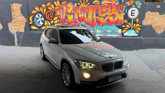 BMW X1 2.0 16V TURBO GASOLINA SDRIVE20I 4P AUTOMÁTICO